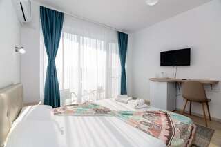 Отель Vila Adriano Эфорие-Норд Двухместный номер с 1 кроватью с видом на море-2